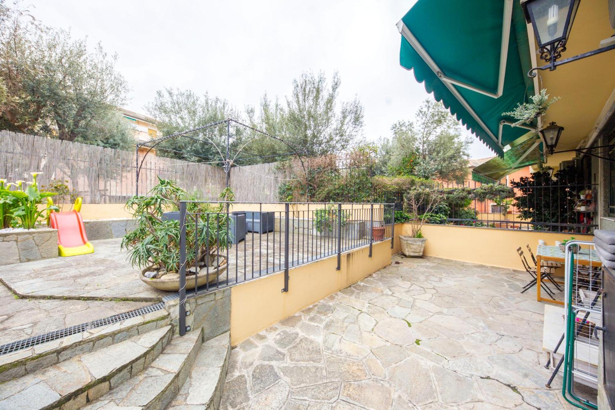 Due Passi Dal Mare Appartement Genua Buitenkant foto