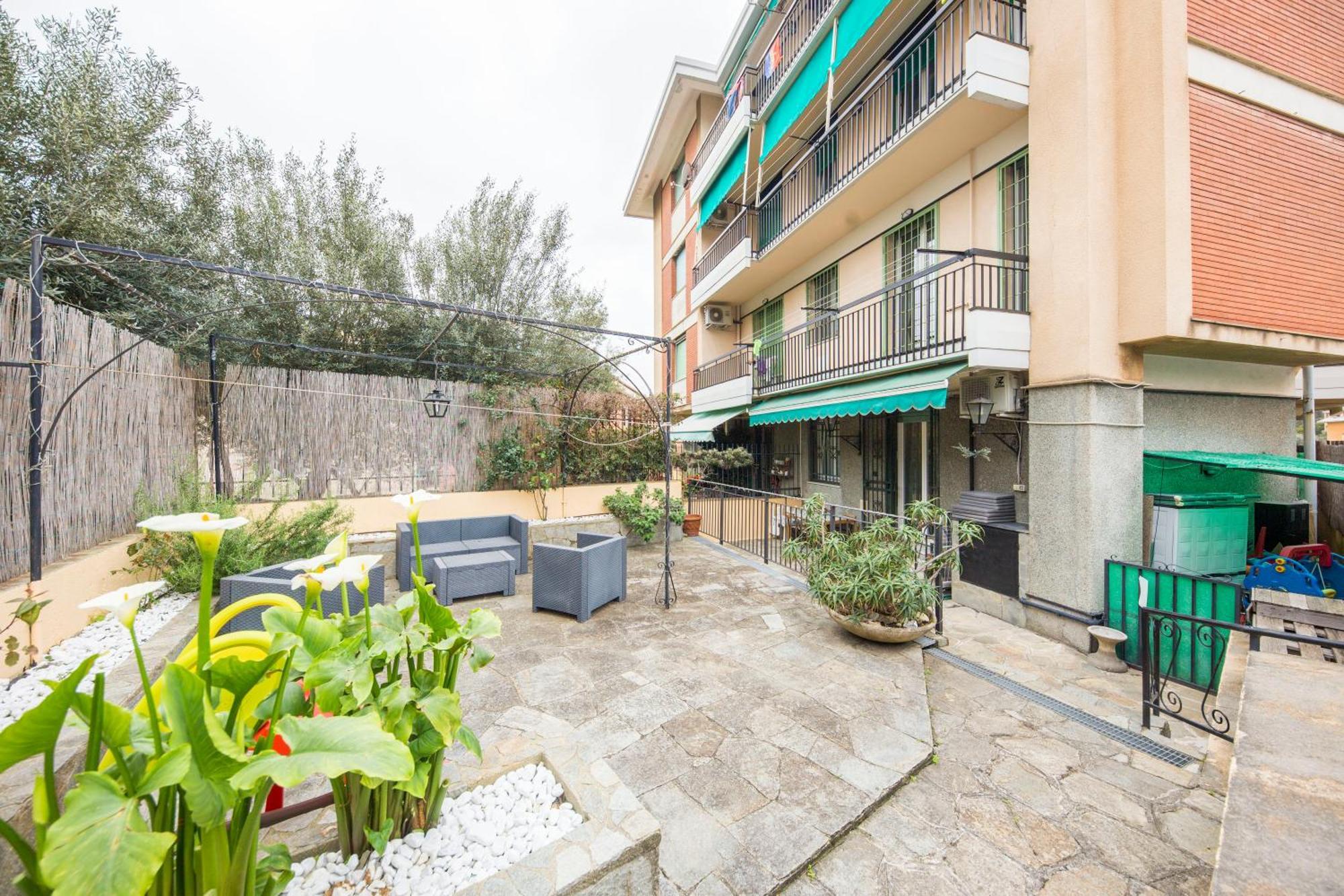Due Passi Dal Mare Appartement Genua Buitenkant foto