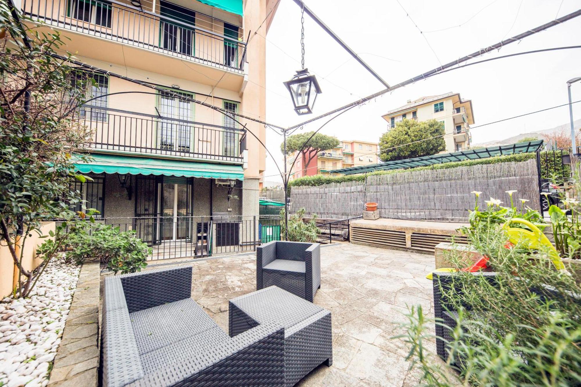 Due Passi Dal Mare Appartement Genua Buitenkant foto